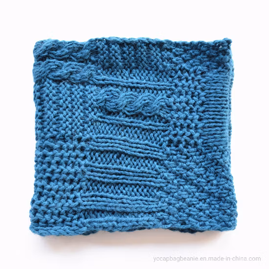 Buntes Winter-Strickmuster für Damen